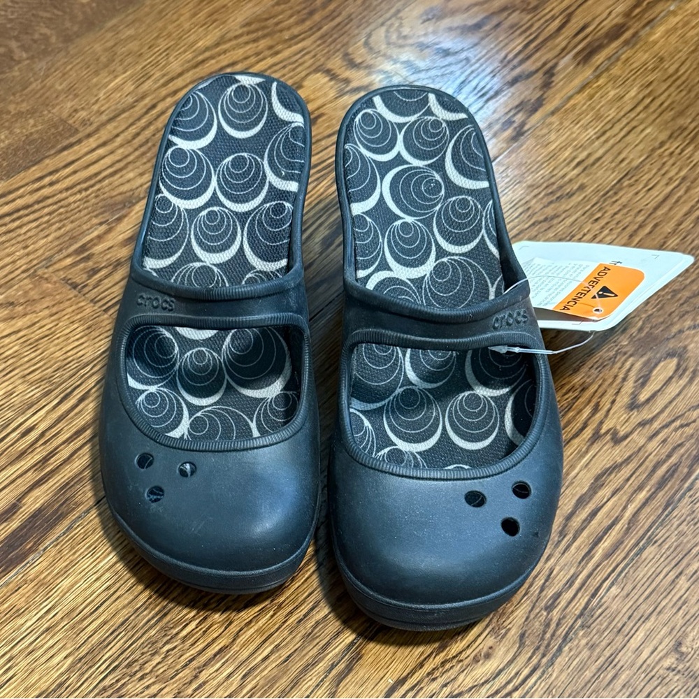 NWT Crocs Frances Black Mary Jane Wedge Mule Clog Sandal Sz 5
